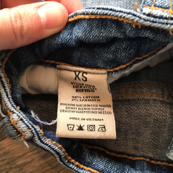 High rise shorts - Picture 5 of 5